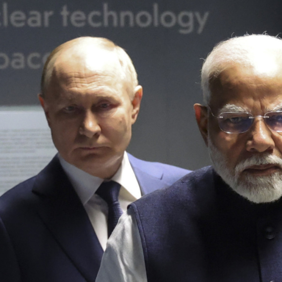 Modi "oči u oči" s Putinom u Rusiji: Rat nije rešenje