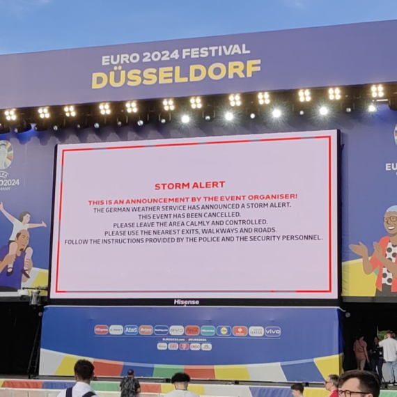 B92.sport u Nemačkoj: Hitno evakuisana fan zona! VIDEO