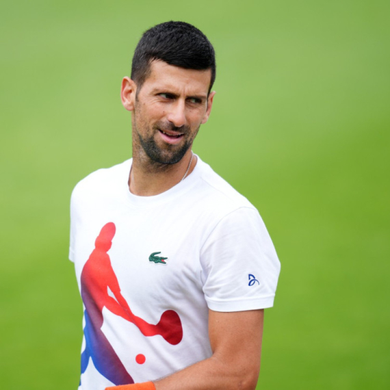 Novak Đoković šeta Kotorom sa jednom od najlepših sportistkinja VIDEO