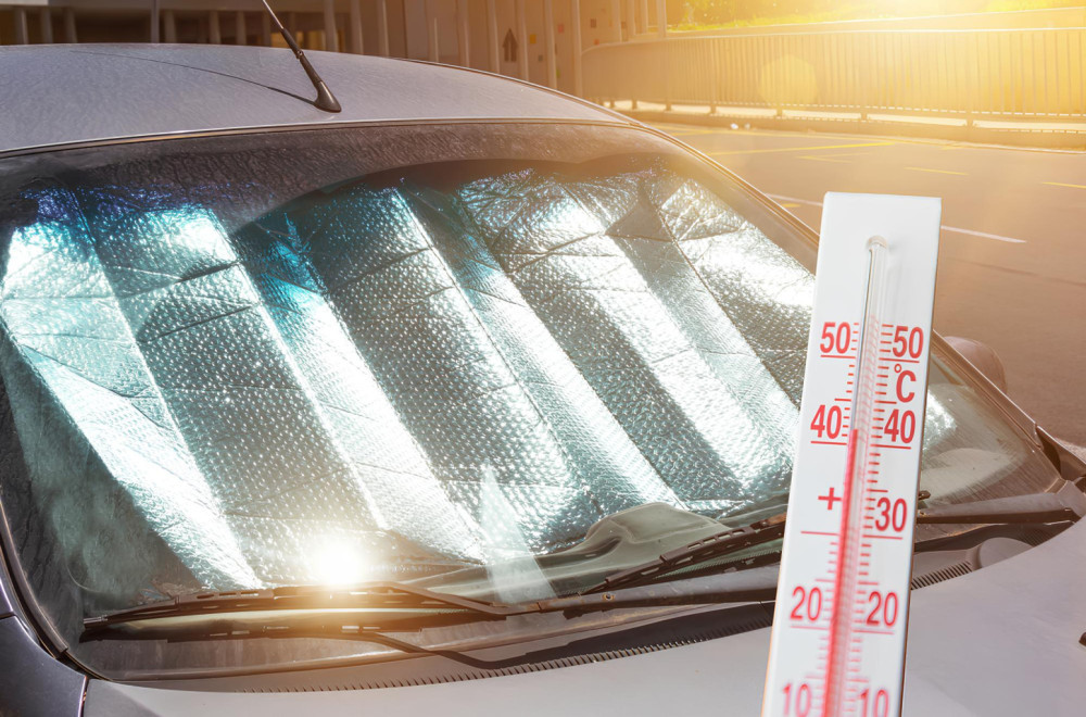 Kolika je razlika u temperaturi u kabini sa i bez štitnika za sunce? Iznenadićete se