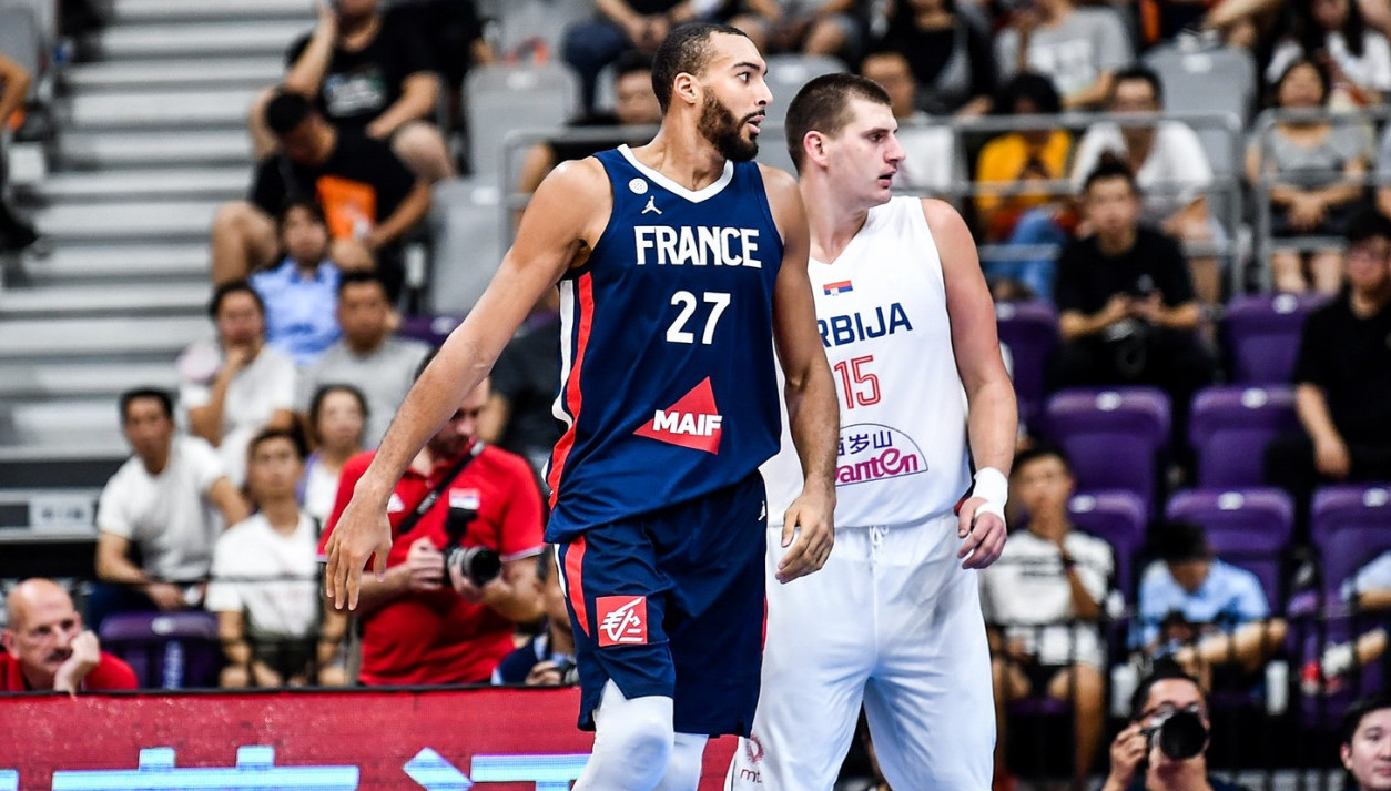 Jokić dominated, then sent off – Serbia defeated France VIDEO