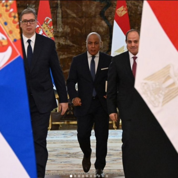 Vučić iz Kaira: "Potpisali smo veliki broj sporazuma" FOTO