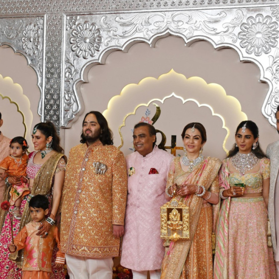 Ko su multimilijarderi iz Indije koji stoje iza najskuplje svadbe ikada