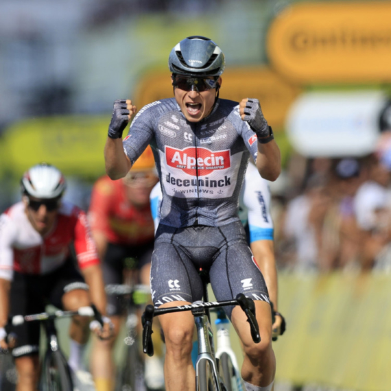 Filipsen pobednik 16. etape Tur d'Fransa, Pogačar još uvek prvi