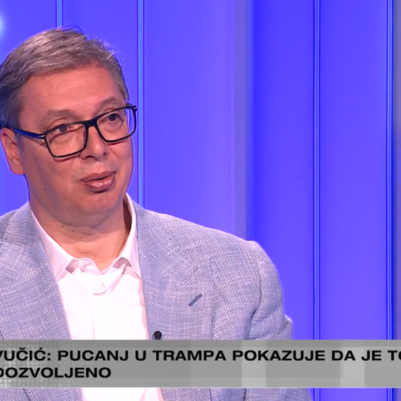Vučić: "Napadi na mene su izraz očaja i nemoći. Ne zanima me da li mi je ugrožena bezbednost"