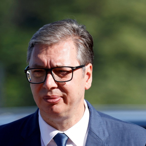 Vučić sutra prima u oproštajnu posetu kanadskog ambasadora u Beogradu