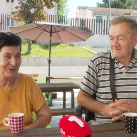 Nikad nije kasno: Milorad i Veselka se zakleli na večnu ljubav u osmoj deceniji VIDEO