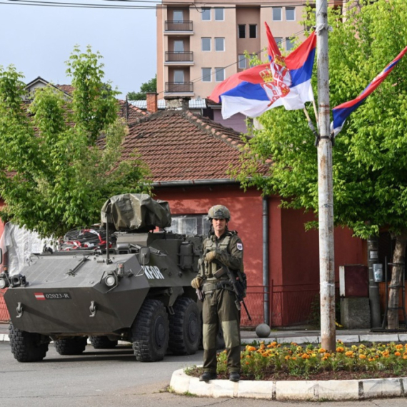Srbin iz Zvečana pušten da se brani sa slobode