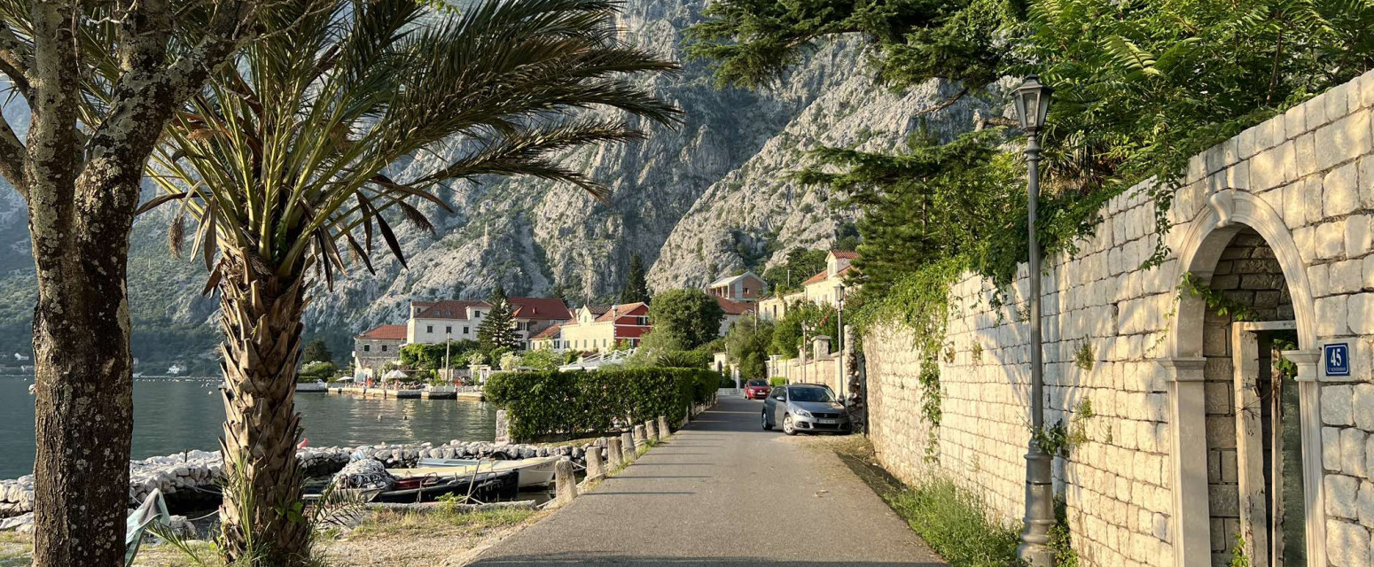 Milionska vila Đokovića na obali Jadrana: Ribarsko selo postaje luksuzno utočište bogatih FOTO