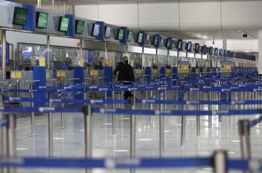 Velika panika na aerodromu: Ljudi beže VIDEO