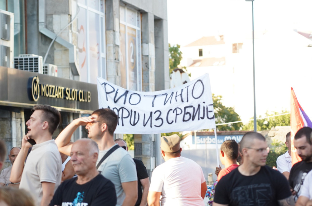 Opozicija dobila "šamar realnosti" od naroda: Mi smo protiv njihovih protesta i blokada VIDEO