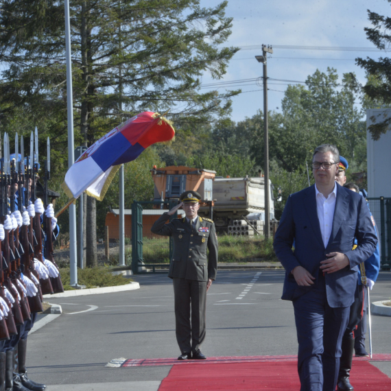 Vučić u Loznici: Ja sam garant da će projekat Jadar biti bezbedan; Odluke samo u interesu naroda FOTO/VIDEO