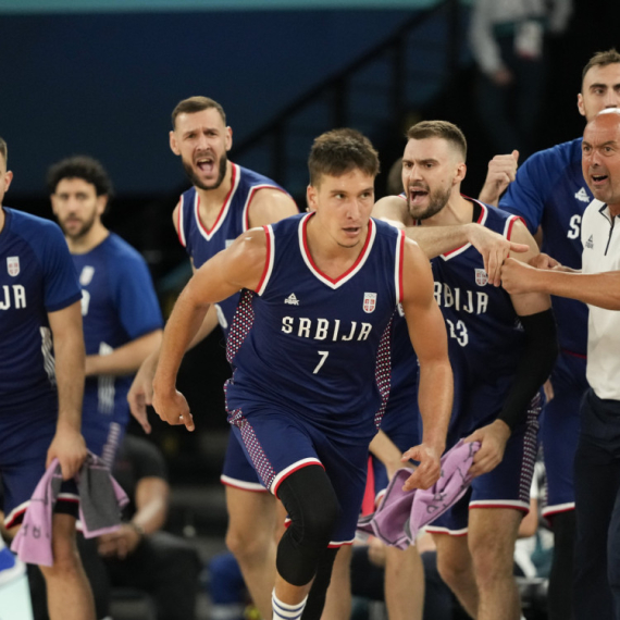 Đoković se javio košarkašima posle bolnog poraza: "Ponos!" FOTO