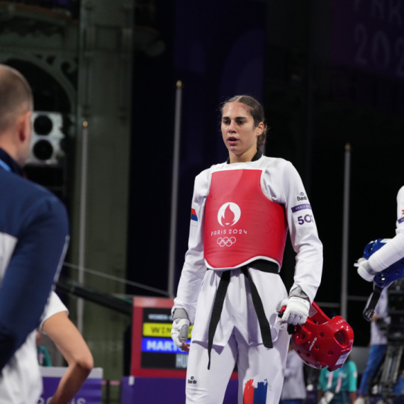 Perišić kroz suze: Žao mi je što medalja nije zlatna VIDEO