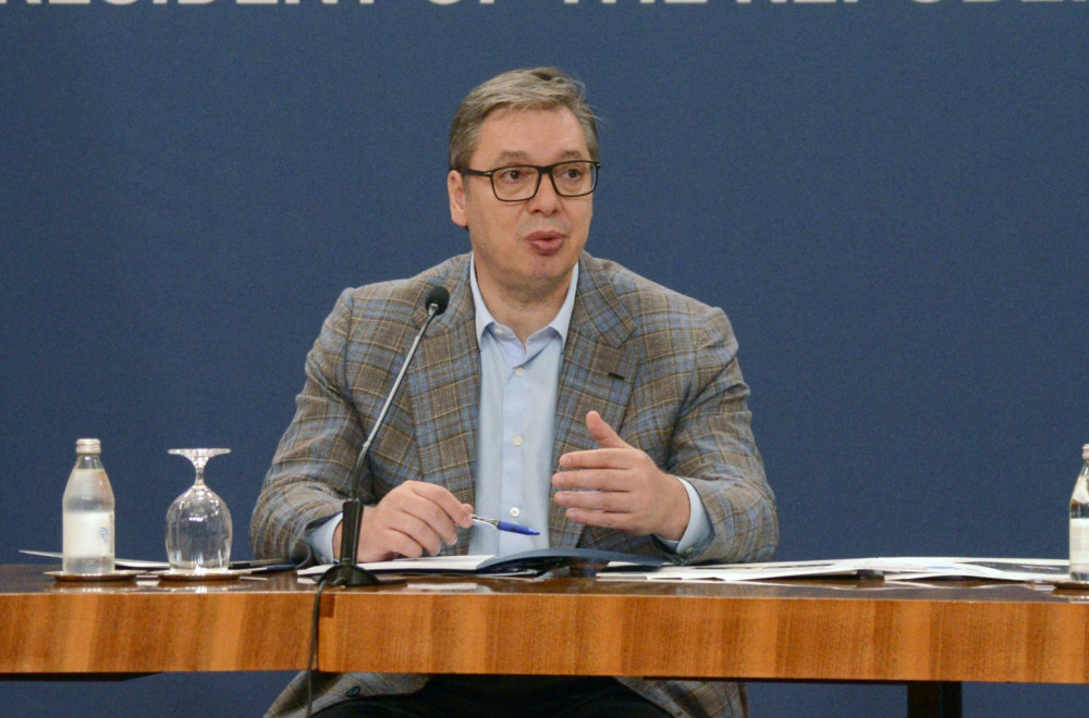 Vučić: Uskoro povećanje najnižih plata; Nikad više stranih investicija u Srbiji