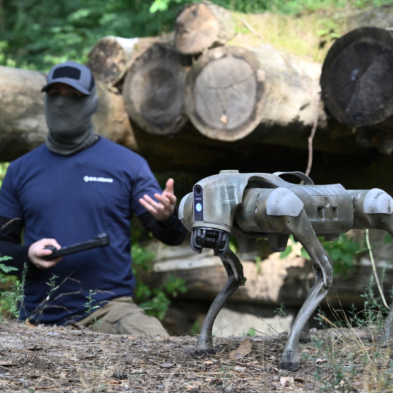 Šalju "čopore" pasa robota protiv ruske vojske FOTO/VIDEO