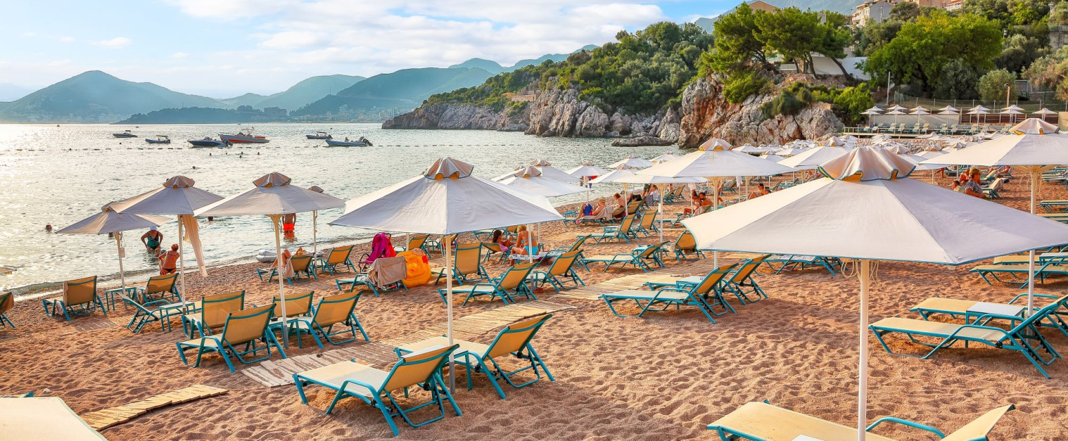 Na dve poznate plaže u Crnoj Gori zabranjeno kupanje