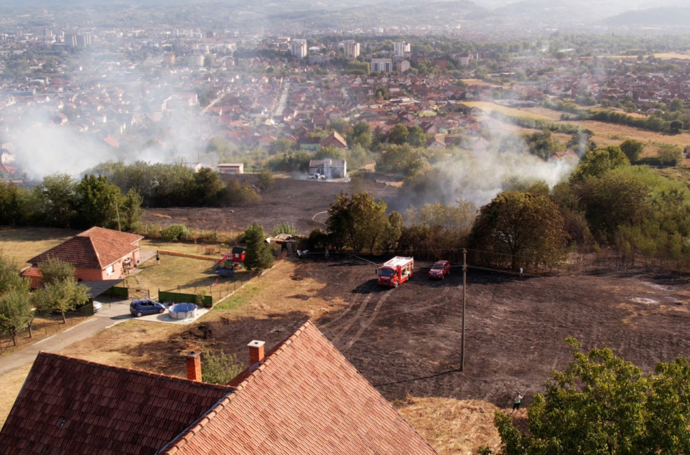 Ogroman požar u Čačku: Brzom reakcijom vatrogasaca sprečena katastrofa FOTO