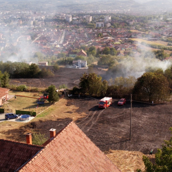 Ogroman požar u Čačku: Brzom reakcijom vatrogasaca sprečena katastrofa FOTO