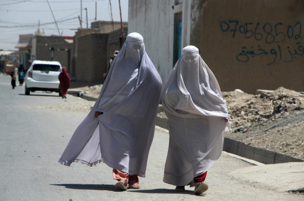 Avganistan: Novi talibanski zakoni zabranjuju ženske glasove i lica u javnosti