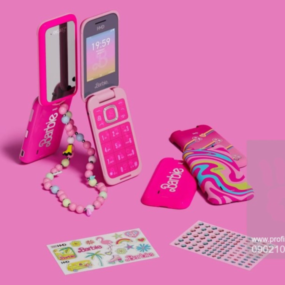 Znamo koliko košta HMD Barbie Phone VIDEO