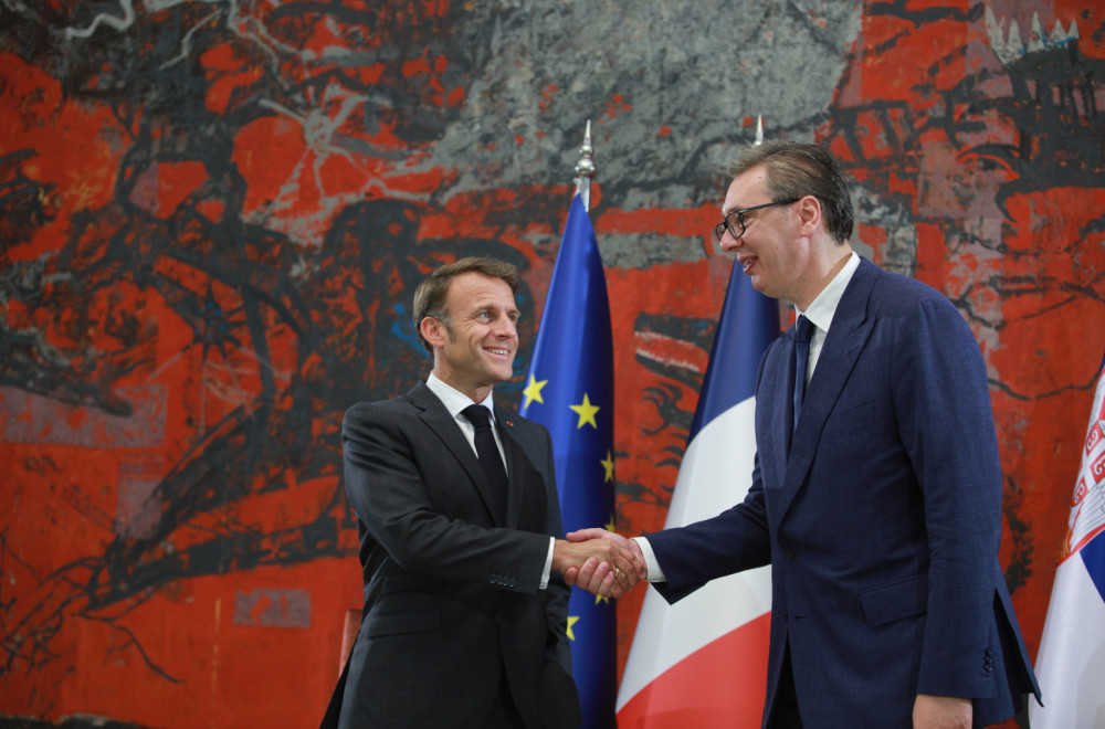 Macron visiting Serbia; Vučić: "Tonight we will continue the talks... Feel at home" PHOTO/VIDEO