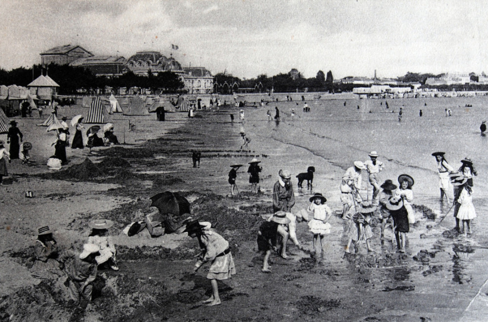 Da li znate zašto su na starim fotografijama sa plaže svi mršavi? Odgovor je jednostavan FOTO