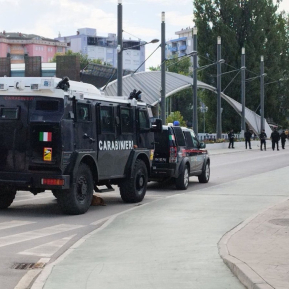 Kordon Kfora povukao se sa mosta na Ibru, ostala vozila