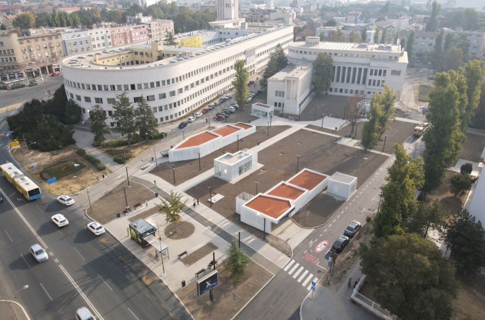 Otvorena prva podzemna javna garaža u centru Novog Sada FOTO