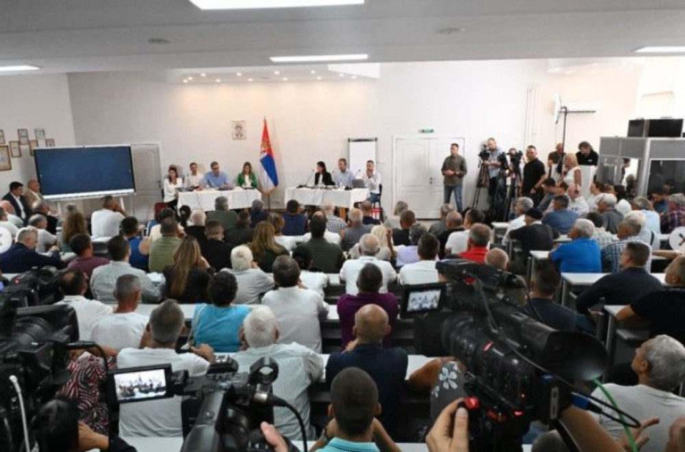 Vučić for the eighth hour with citizens in Ljubovija; I told Rio Tinto: "Cut profits, protect environment"