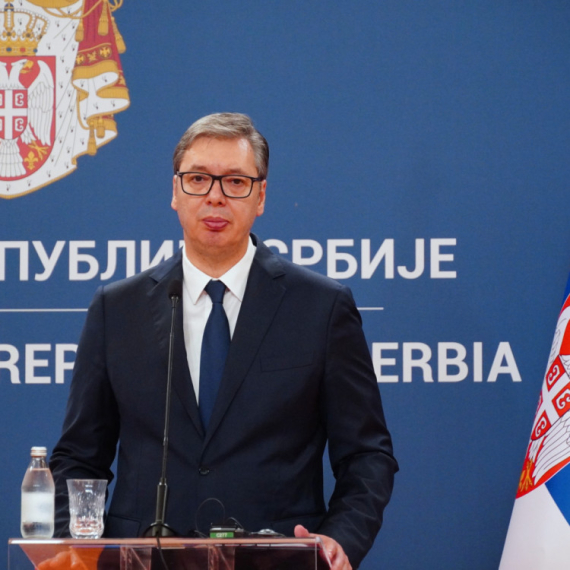 Vučić direktno: "Je l' srpska mafija ubija u Crnoj Gori ili obrnuto? Kavači i Škaljari su mesta odavde"