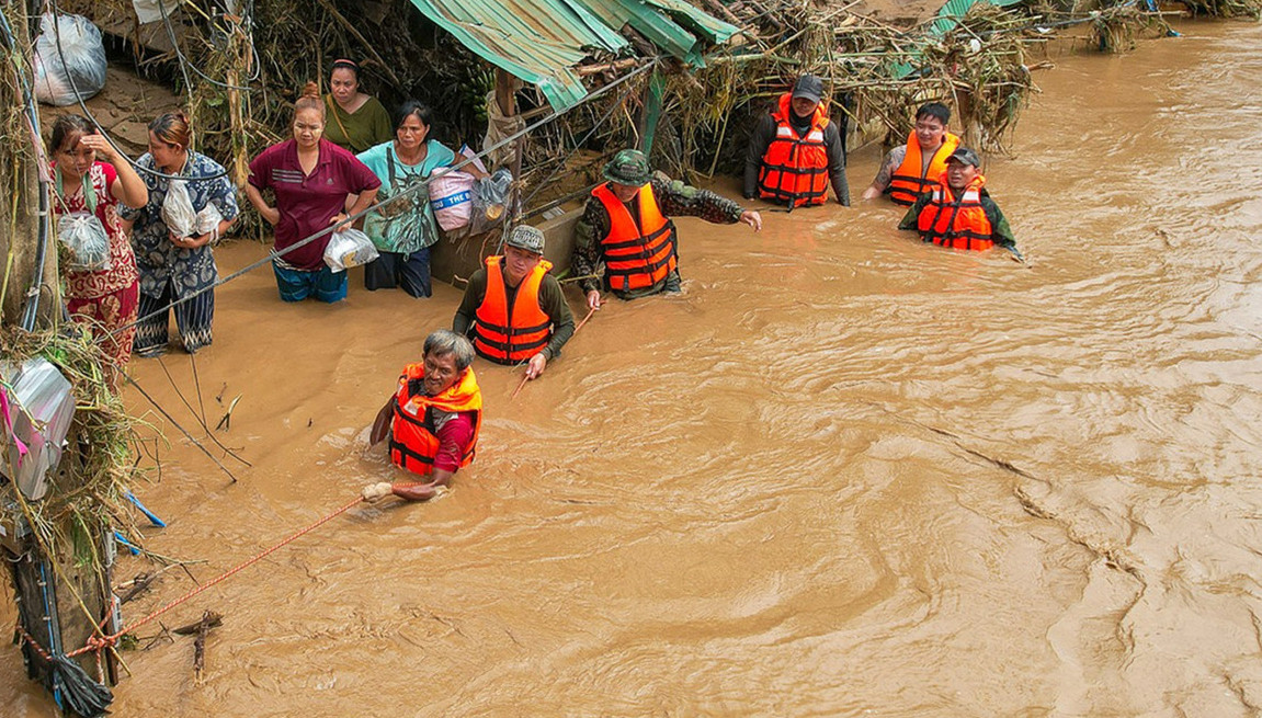 Poplave u Mjanmaru; Najmanje 19 osoba poginulo; Evakuisano 3.600 ljudi FOTO