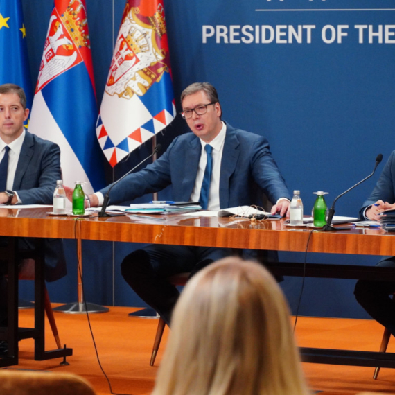 Vučić: Nema proglašenja okupacije; Nećemo rat; Ovo su potezi Srbije povodom krize na KiM