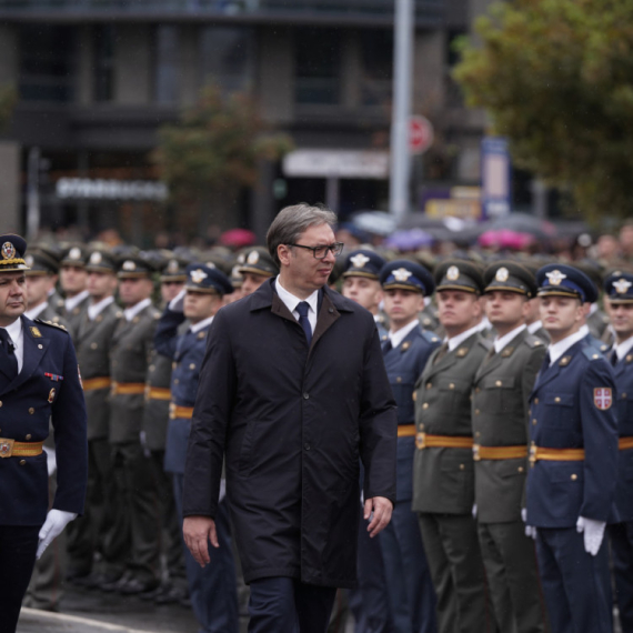 Vučić: Potpisao sam saglasnost za obavljanje redovnog vojnog roka u trajanju od 75 dana