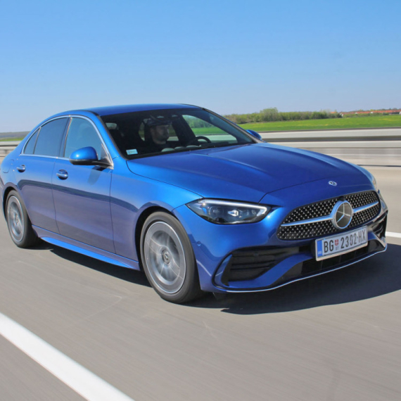 Test: Mercedes C 220d 4Matic – prestiž u kompakt izdanju