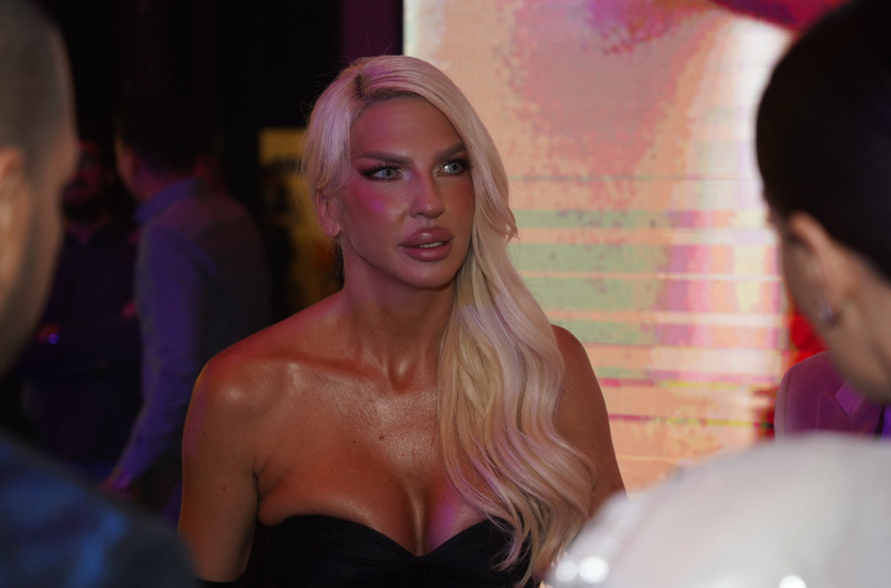 Jelena Karleuša donira novac nastradalima u razornim poplavama FOTO