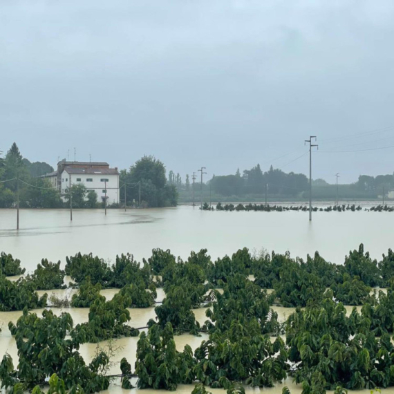 Evakuacija; Zatvoren železnički saobraćaj i škole FOTO/VIDEO