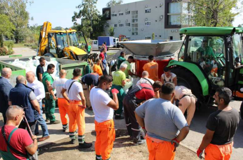 Novosađani pune džakove peskom: Prete im poplave?