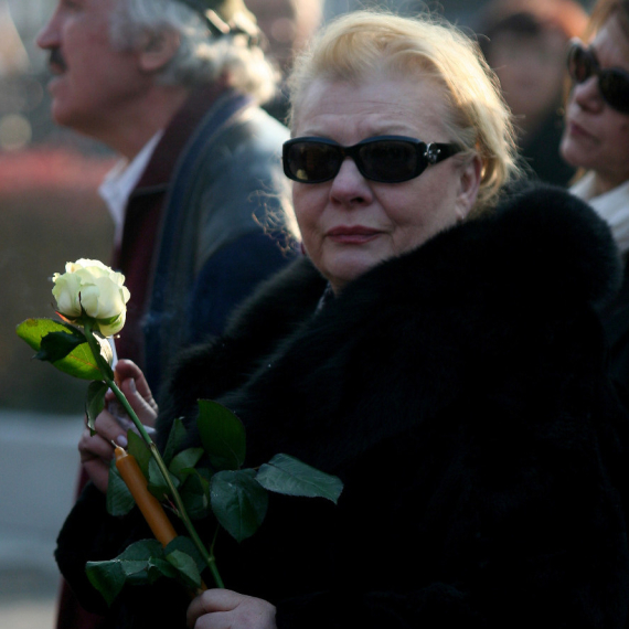 Oglasila se ćerka Radmile Živković: "Moja sunčica..." FOTO