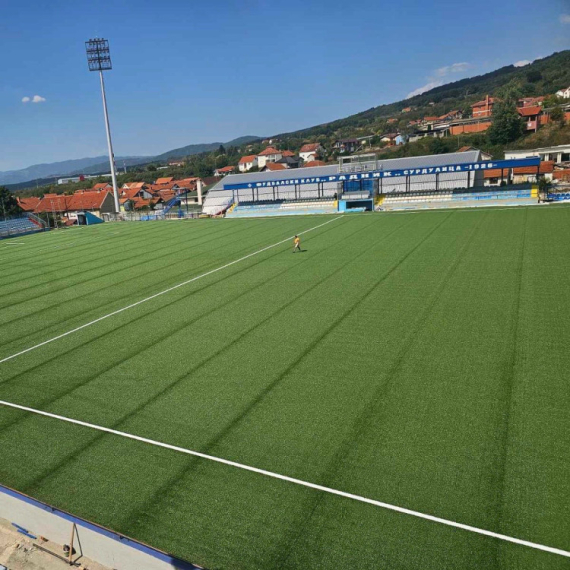 Stadion u Surdulici "umiven" i modernizovan FOTO