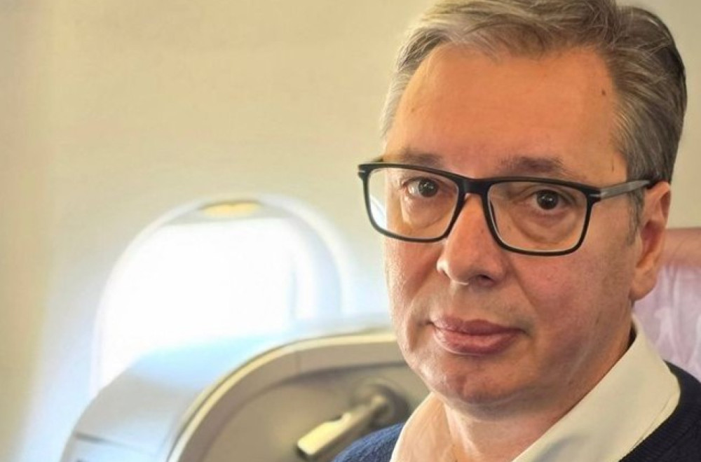 Vučić se javio iz aviona za Njujork: "Srbija mi već nedostaje"; Sledi obraćanje u UN i više od 40 susreta FOTO