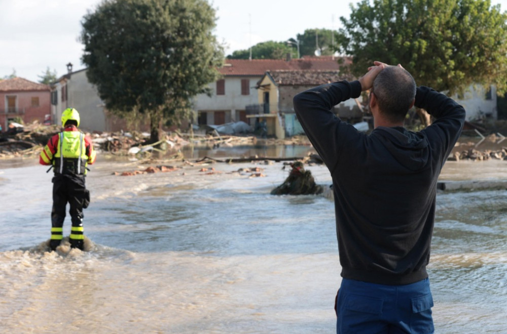 Totalni kolaps zbog poplava: Proglašeno vanredno stanje u delovima Italije FOTO/VIDEO