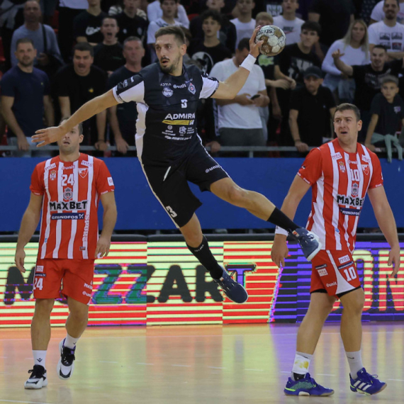 Partizan razbio Zvezdu u prvom "večitom" derbiju