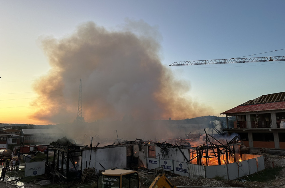 Užasavajuće slike i snimci sa mesta požara: Vrtić izgoreo do temelja FOTO/VIDEO