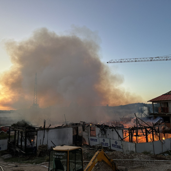 Užasavajuće slike i snimci sa mesta požara: Vrtić izgoreo do temelja FOTO/VIDEO