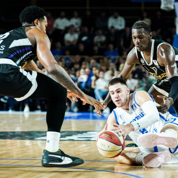 Starosedelac povukao Partizan!