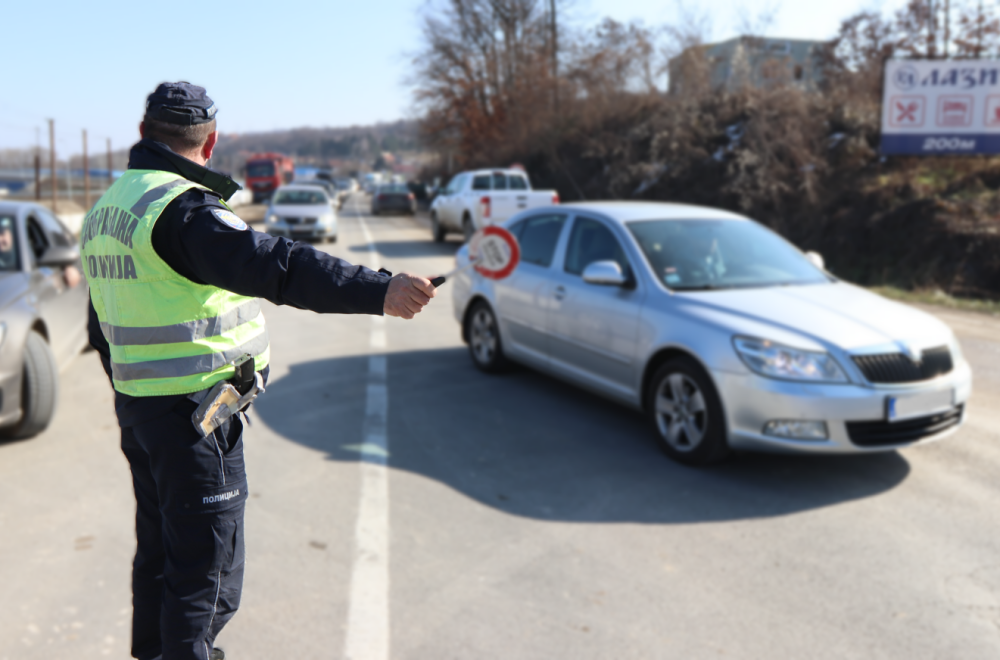 Vozač prošao na crveno mrtav pijan u Kragujevcu