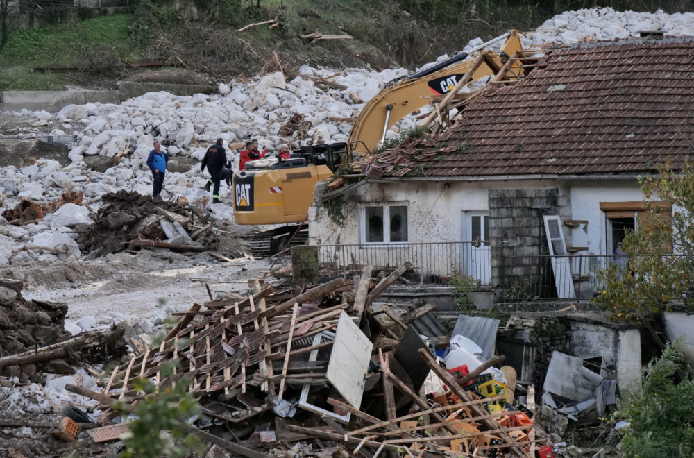 Pokrenulo se novo klizište u Jablanici