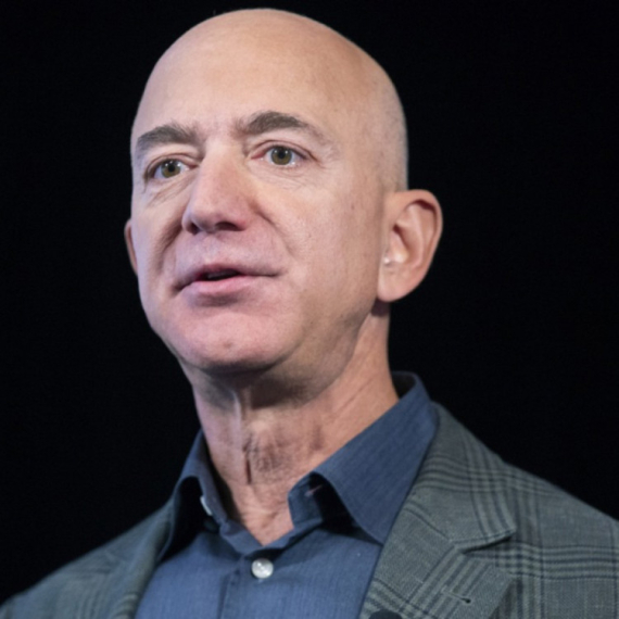 Džef Bezos otkrio jednu jutarnju naviku koja je zaslužna za njegov uspeh