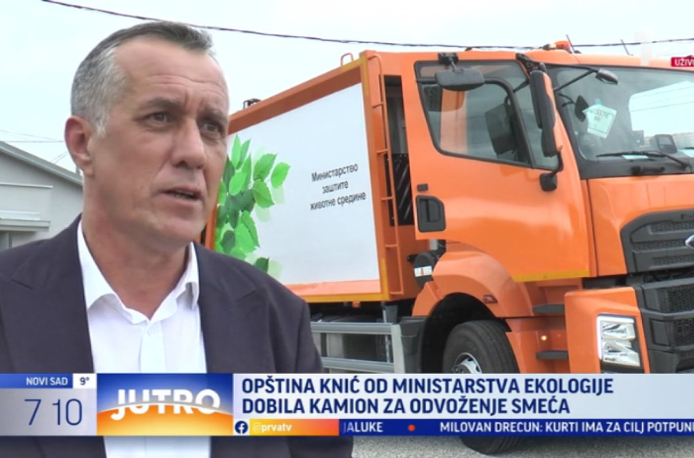 Još jedan kamion za odvoženje smeća od resornog ministarstva VIDEO